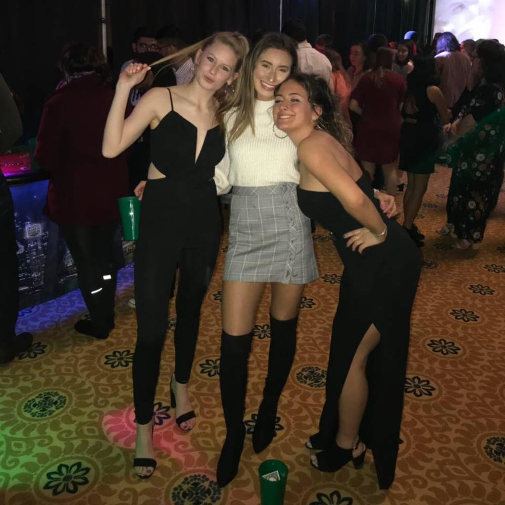 Meet your Posher, Ariana